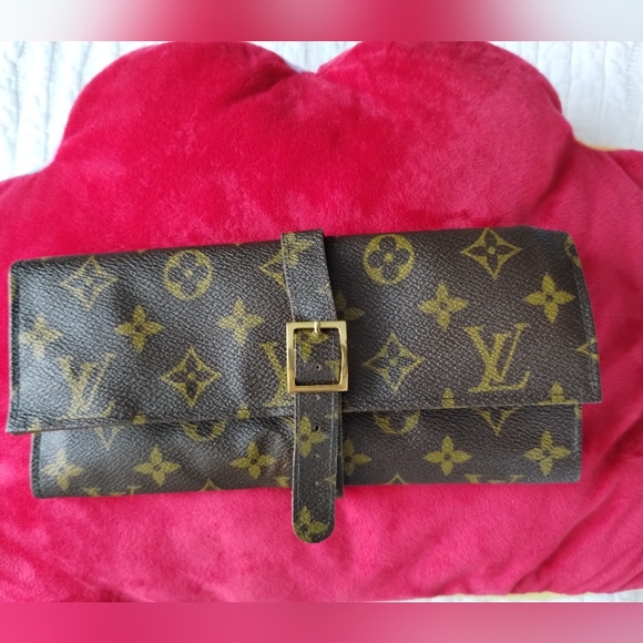 Louis Vuitton Saks Vintage Travel Jewelry Case - Picture 16 of 16